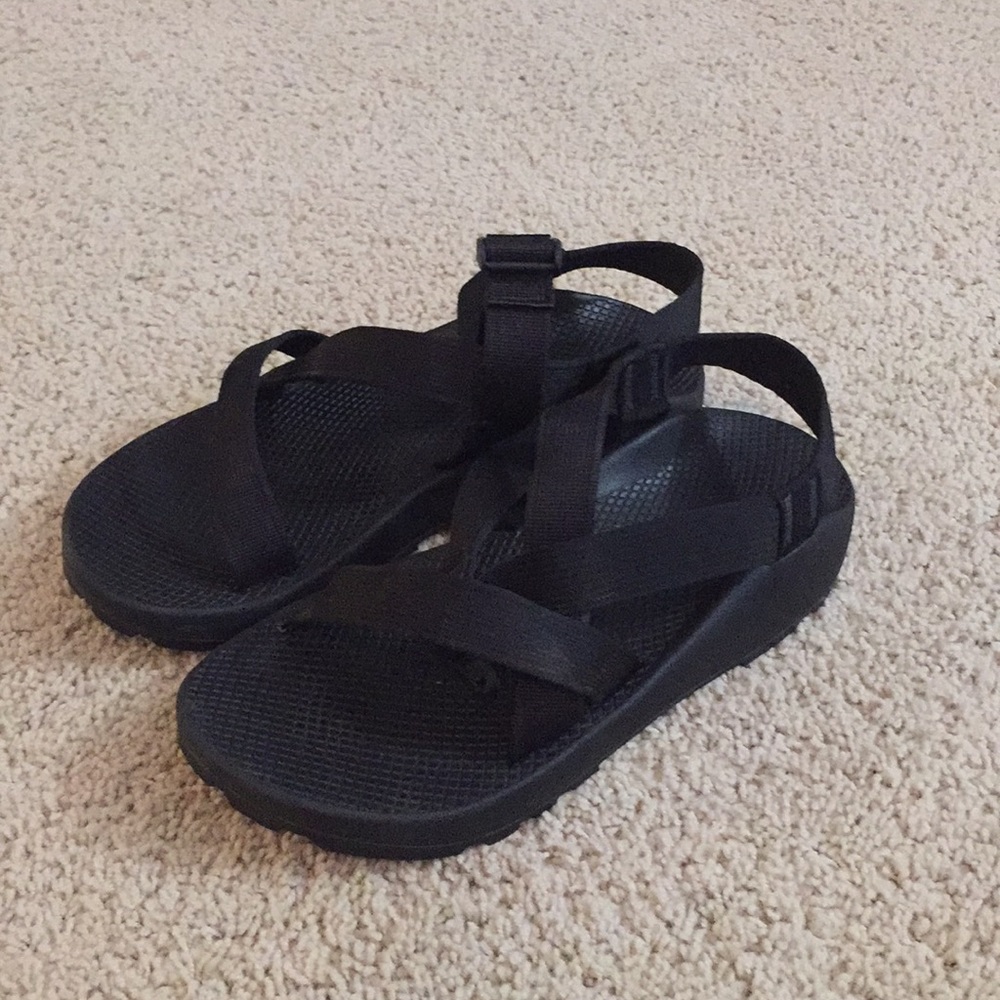 Men’s Chaco size 10